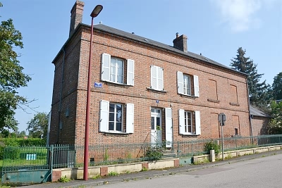 2 bed house for sale near Cisai Saint Aubin