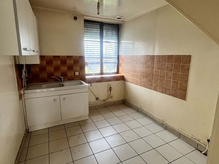 4 bed stone house for sale near Le Tanu