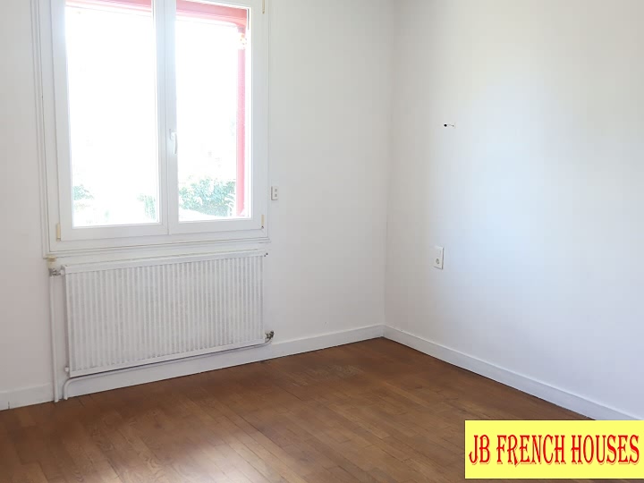 3 bed house for sale near Vengeons
