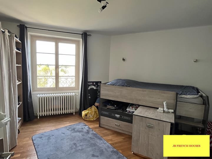 5 bed stone house for sale near Affieux