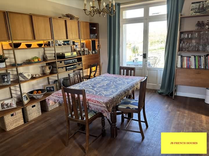 4 bed stone house for sale near Affieux