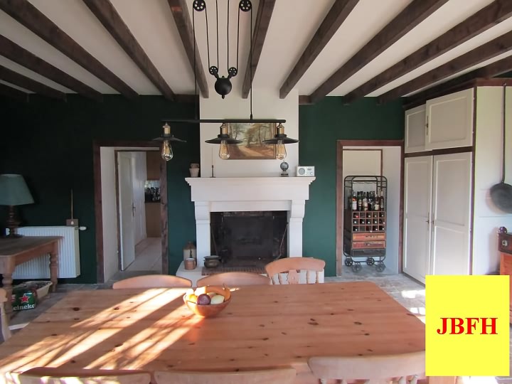 7 bed stone house for sale near Ardilleux