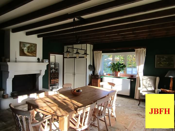 7 bed stone house for sale near Ardilleux