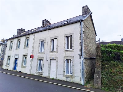 3 bed stone house for sale near Keraden