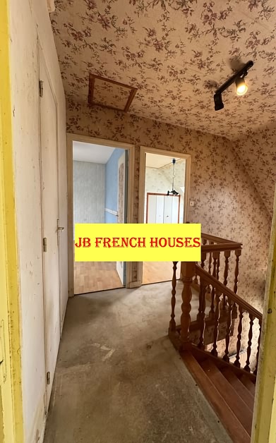 3 bed stone house for sale near Keraden