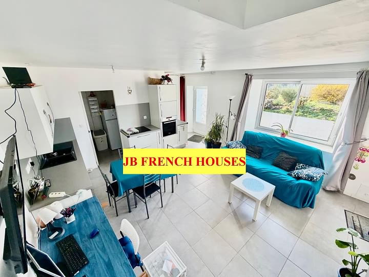 3 bed stone house for sale near Kergloff