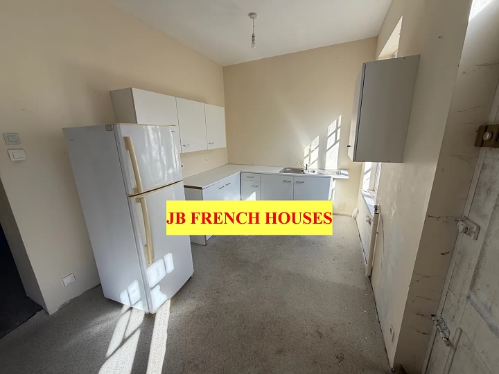 2 bed stone house for sale near Kergloff