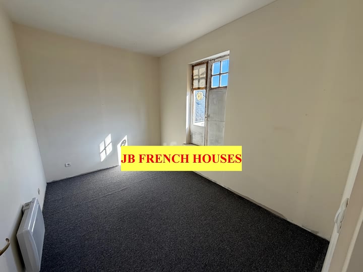 2 bed stone house for sale near Kergloff