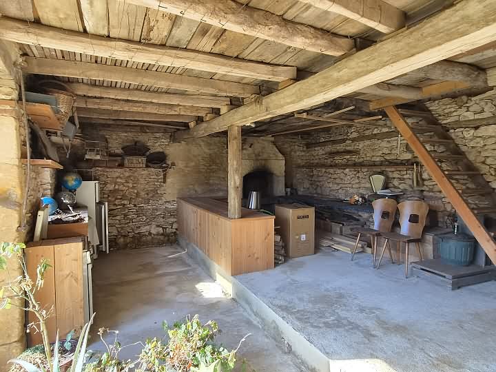 3 bed stone house for sale near Dordogne and Lot