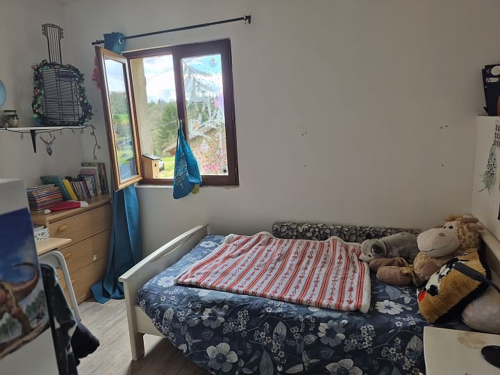 2 bed stone house for sale near Goulat