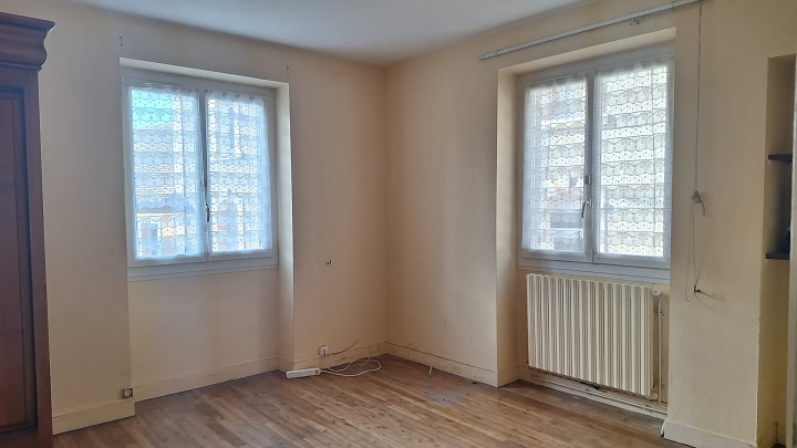 3 bed stone house for sale near Goulat