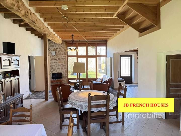 4 bed stone house for sale near Glénic