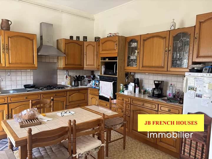 4 bed stone house for sale near Noth