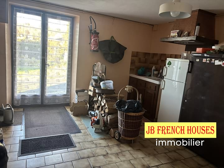 5 bed stone house for sale near Noth