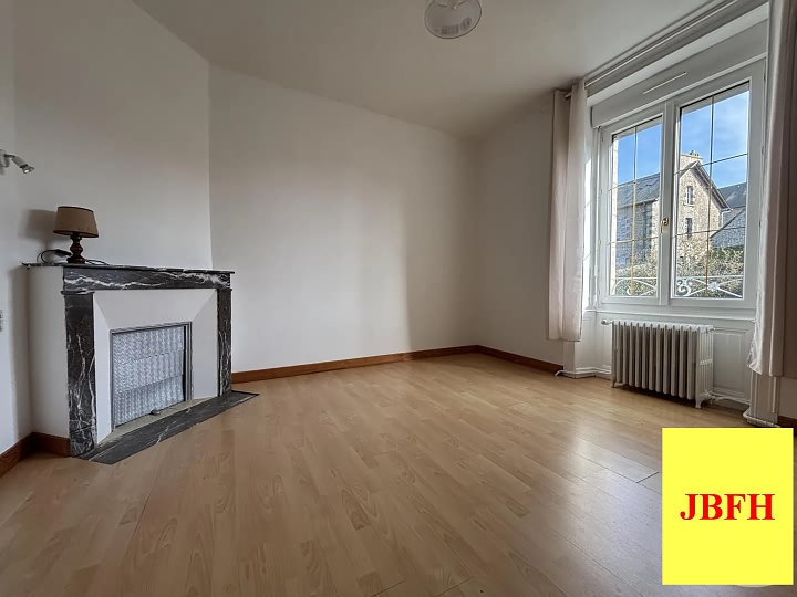 4 bed stone house for sale near Clairet