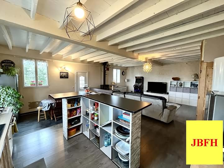 3 bed stone house for sale near Jarry
