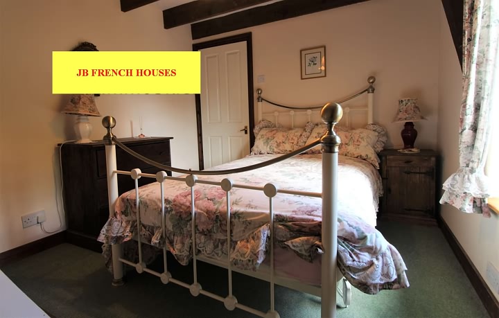 5 bed stone house for sale near Lesbois