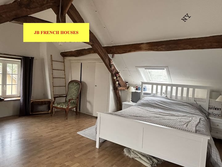 4 bed stone house for sale near Mantilly