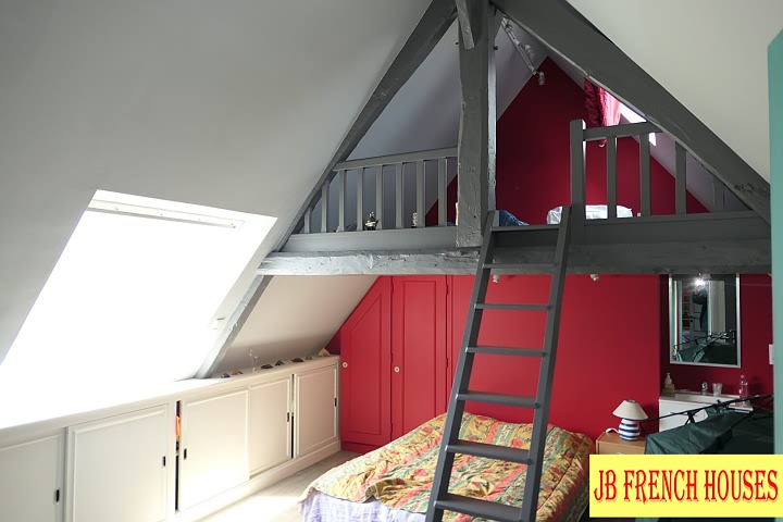 4 bed stone house for sale near Vengeons