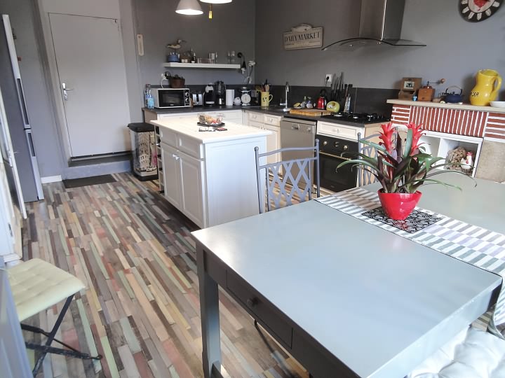 2 bed stone house for sale near Bever