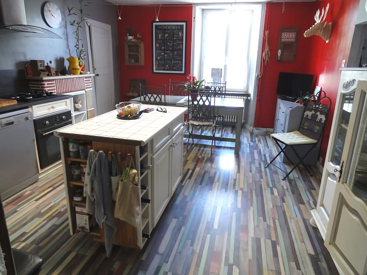 2 bed stone house for sale near Bever