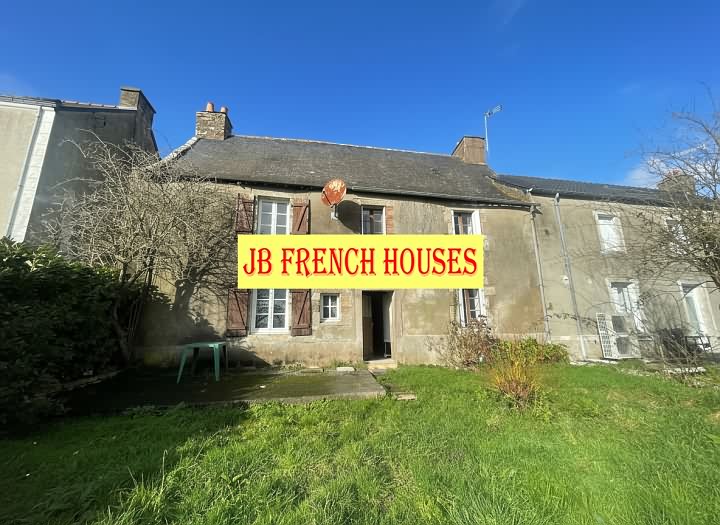 4 bed stone house for sale near Colomel