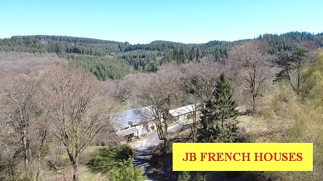 3 bed stone farmhouse for sale near Affieux