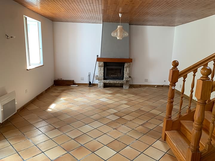 3 bed stone house for sale near Pays de Glazik