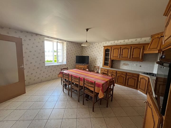 4 bed stone house for sale near Pays de Glazik