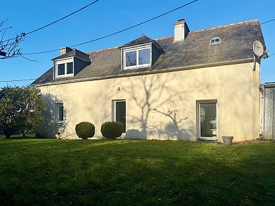 2 bed stone house for sale near Pays de Glazik