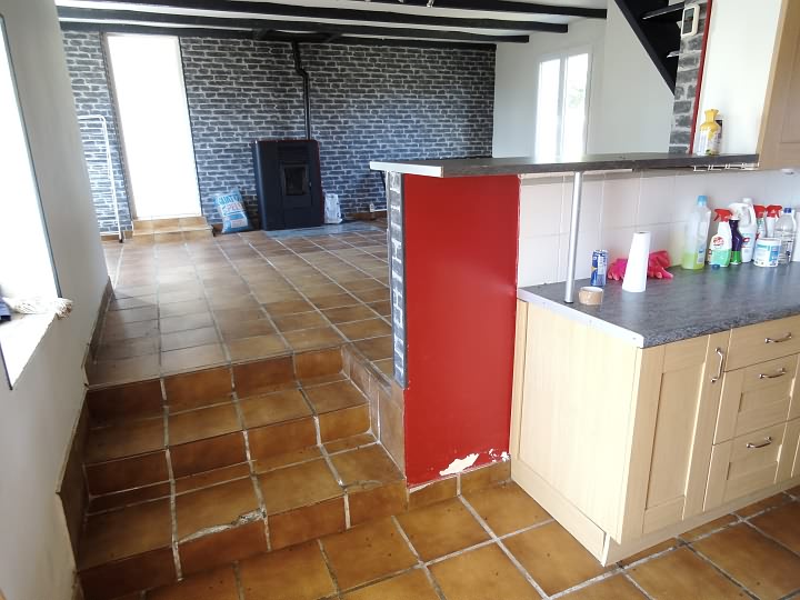 3 bed stone house for sale near Keraden