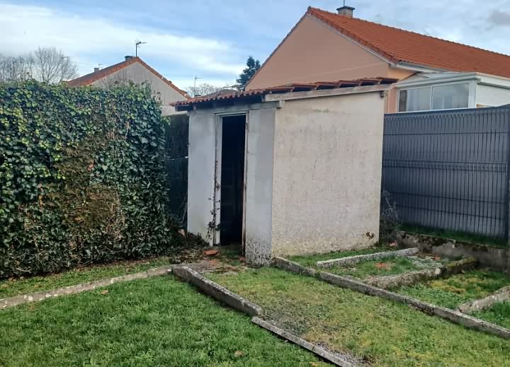 2 bed house for sale near Avent
