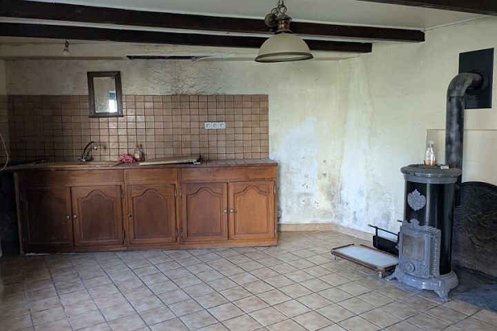 2 bed stone house for sale near Missiriac