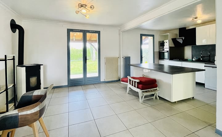 3 bed stone house for sale near Ansac Sur Vienne