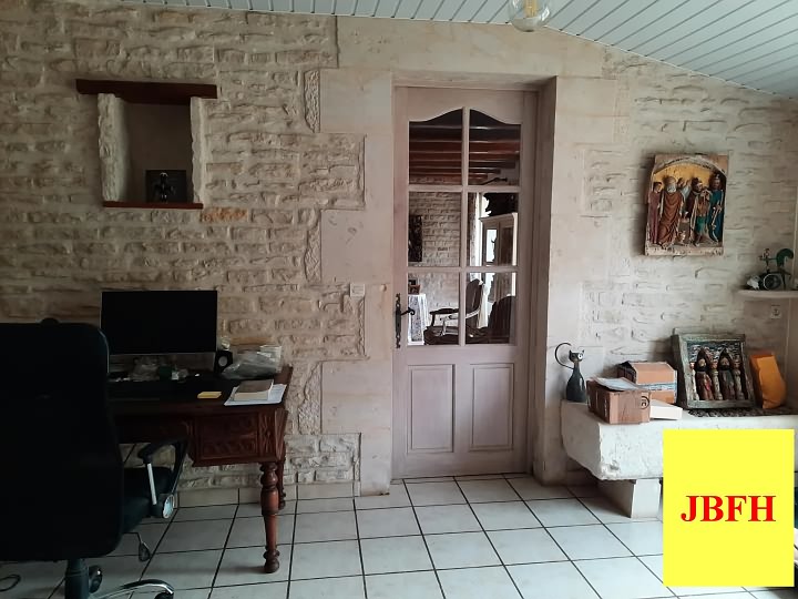 3 bed stone house for sale near Ardilleux