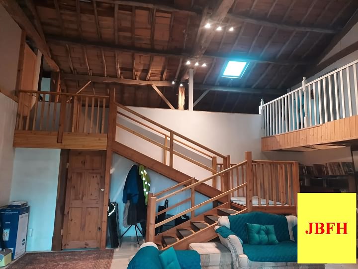 4 bed stone house for sale near Ardilleux