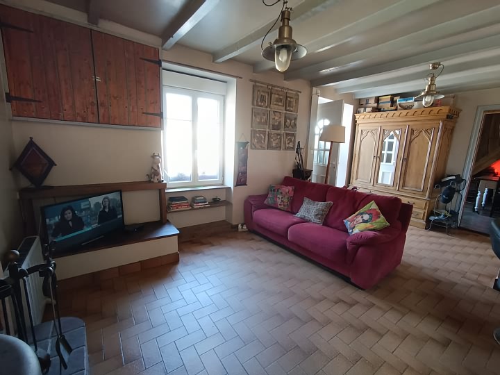 2 bed stone house for sale near Perret