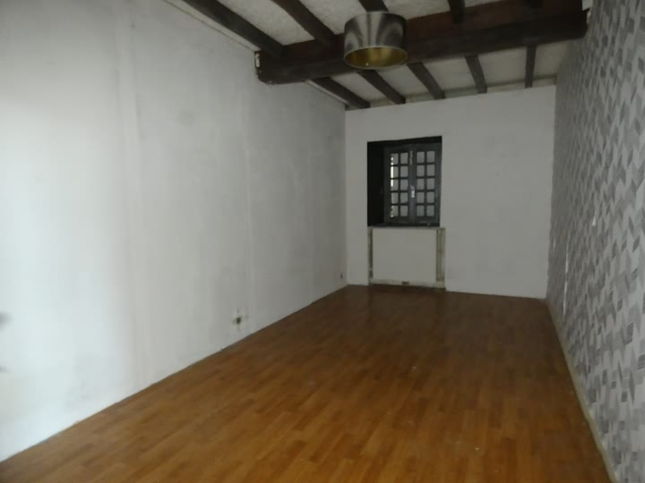 4 bed stone house for sale near Lapenty