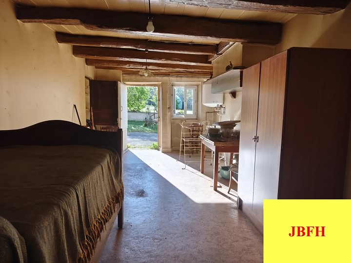 2 bed stone house for sale near Vienne And Haute Vienne