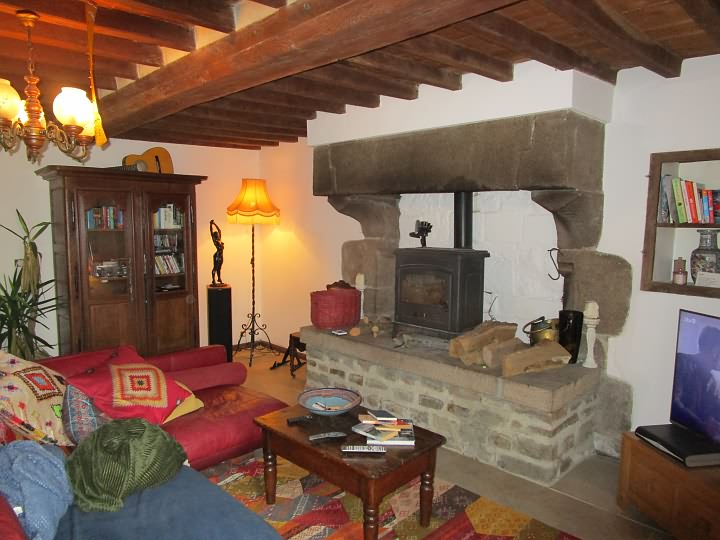 4 bed stone house for sale near Burcy