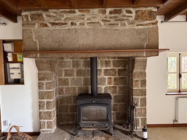 4 bed stone house for sale near Burcy