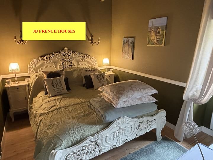 3 bed stone house for sale near Lesbois