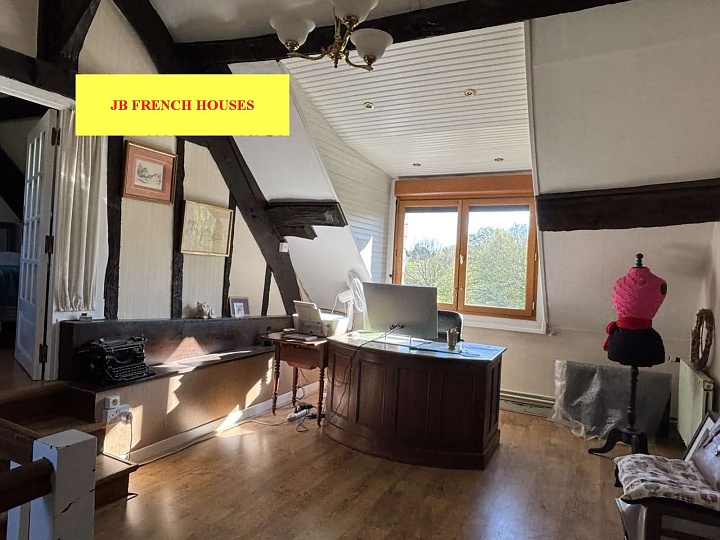 4 bed stone house for sale near Lesbois