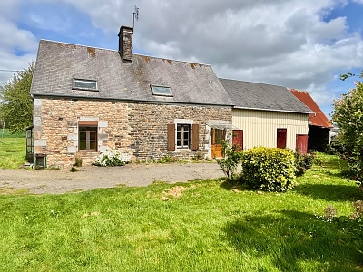 2 bed stone house for sale near Le Tanu