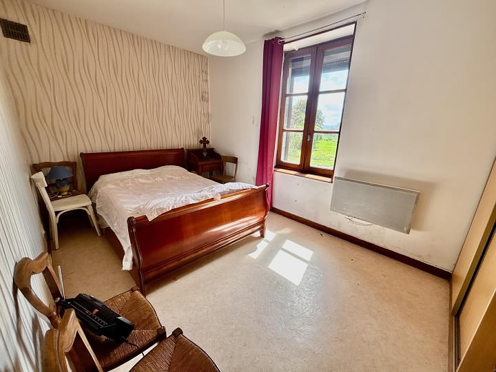 2 bed stone house for sale near Le Tanu