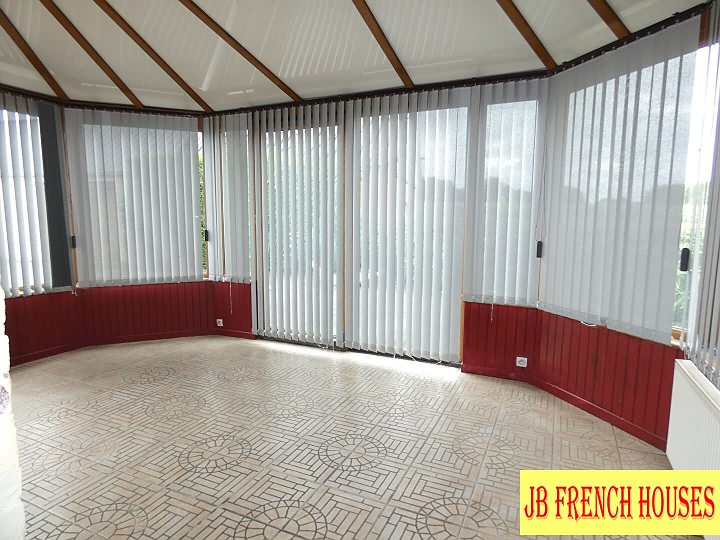 2 bed stone house for sale near Vengeons