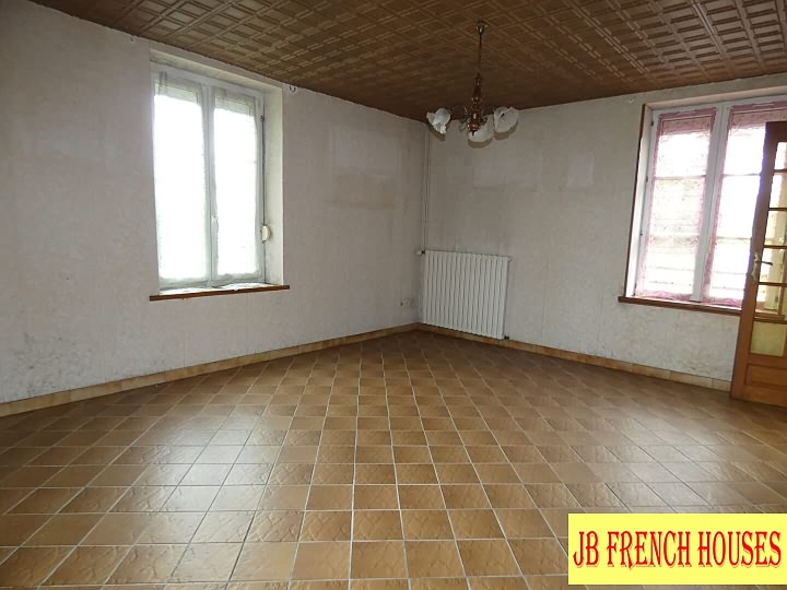 2 bed stone house for sale near Vengeons
