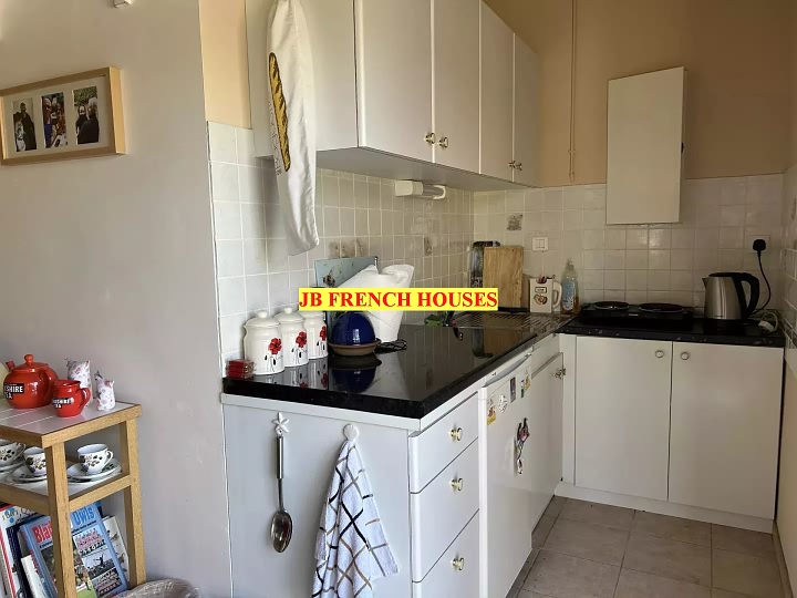 2 bed stone house for sale near Caribet