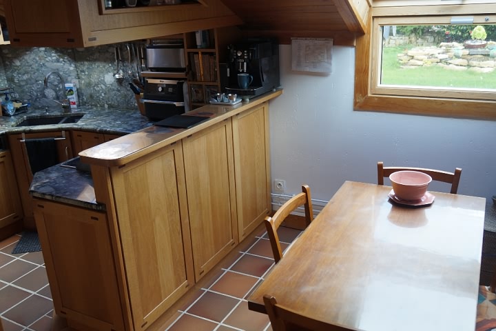 3 bed stone house for sale near Keraden