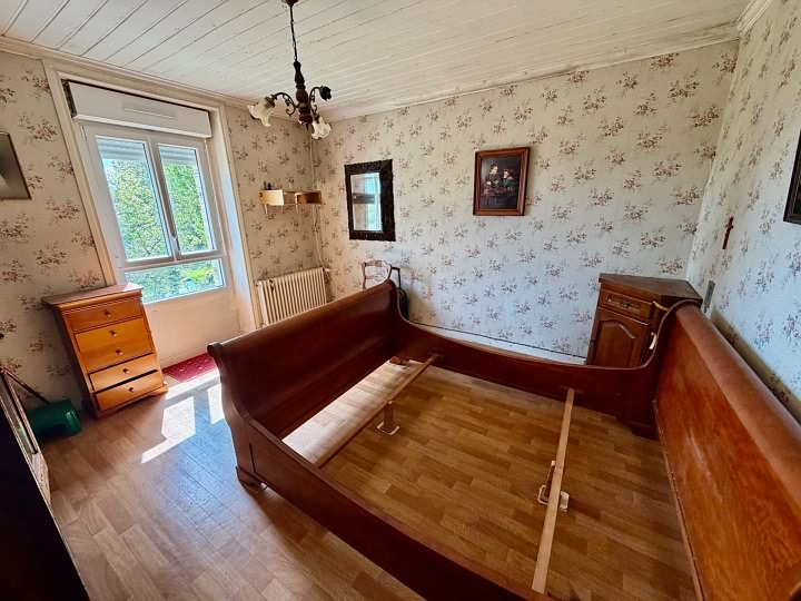 3 bed stone farmhouse for sale near Kergloff